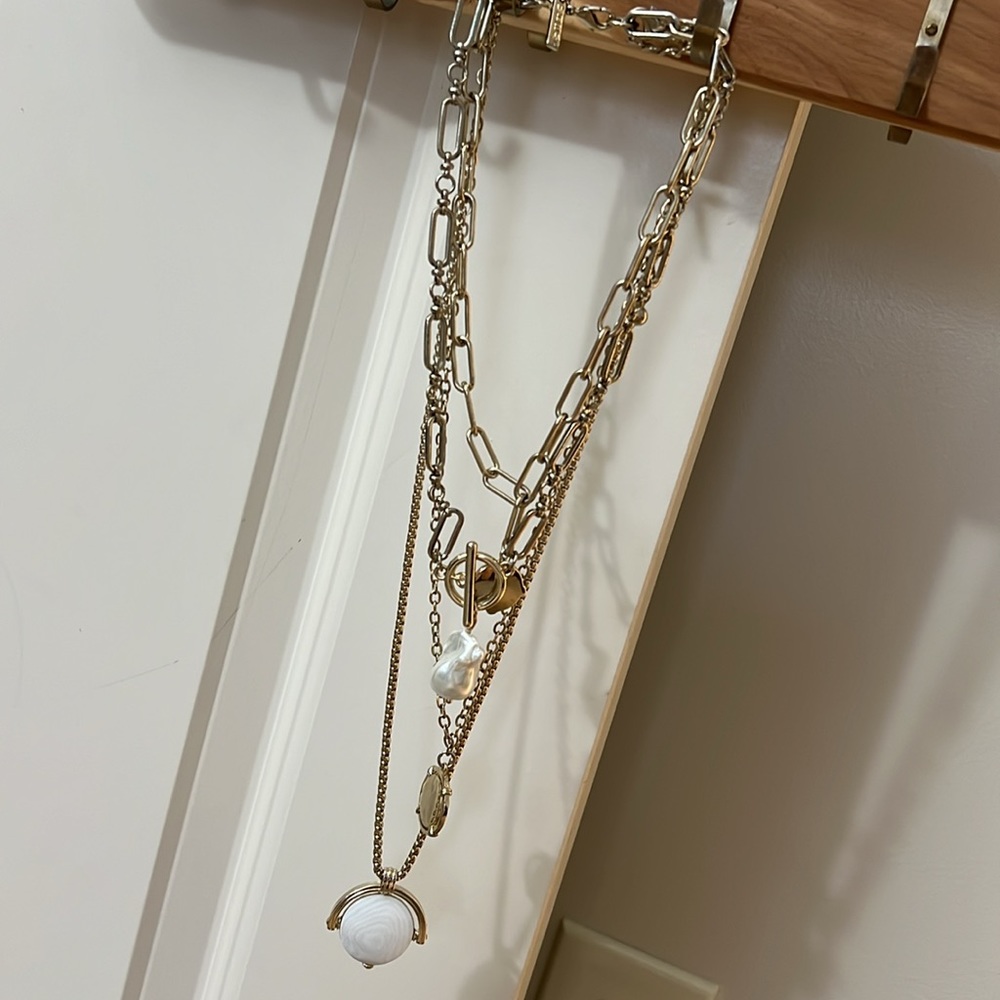 WHBM convertible necklace